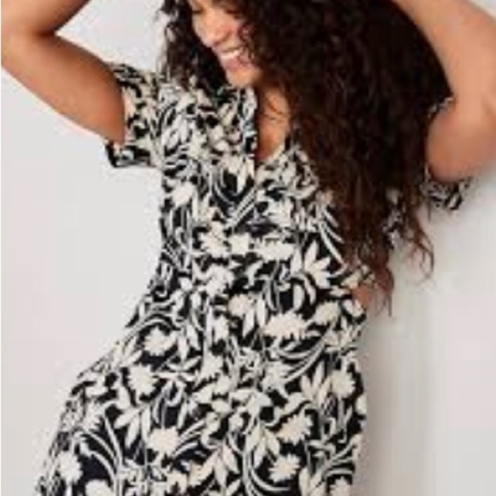 Old Navy Black and White Asymmetrical Sundress